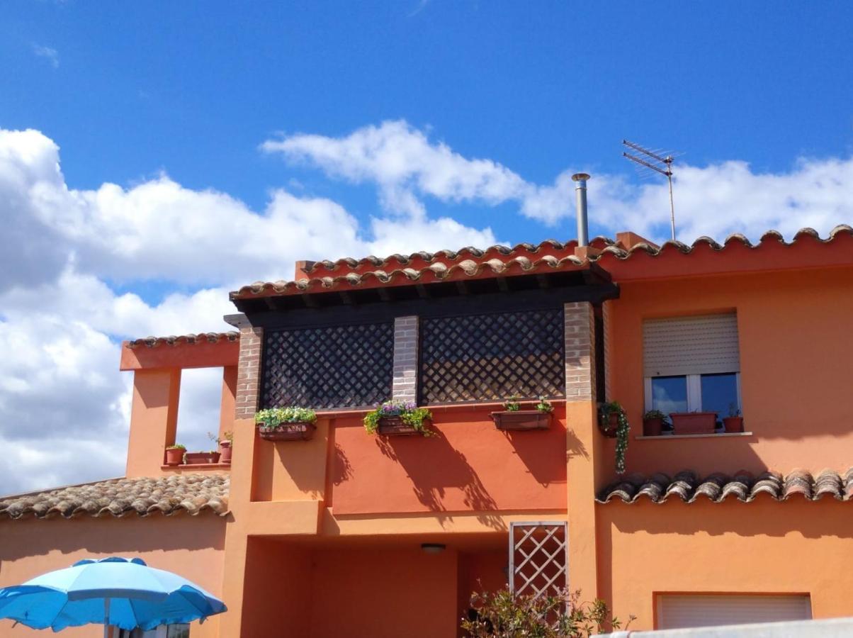 Вилла Casa Bon' Aria Fronte Mare Sud Sardegna La Maddalena  Экстерьер фото
